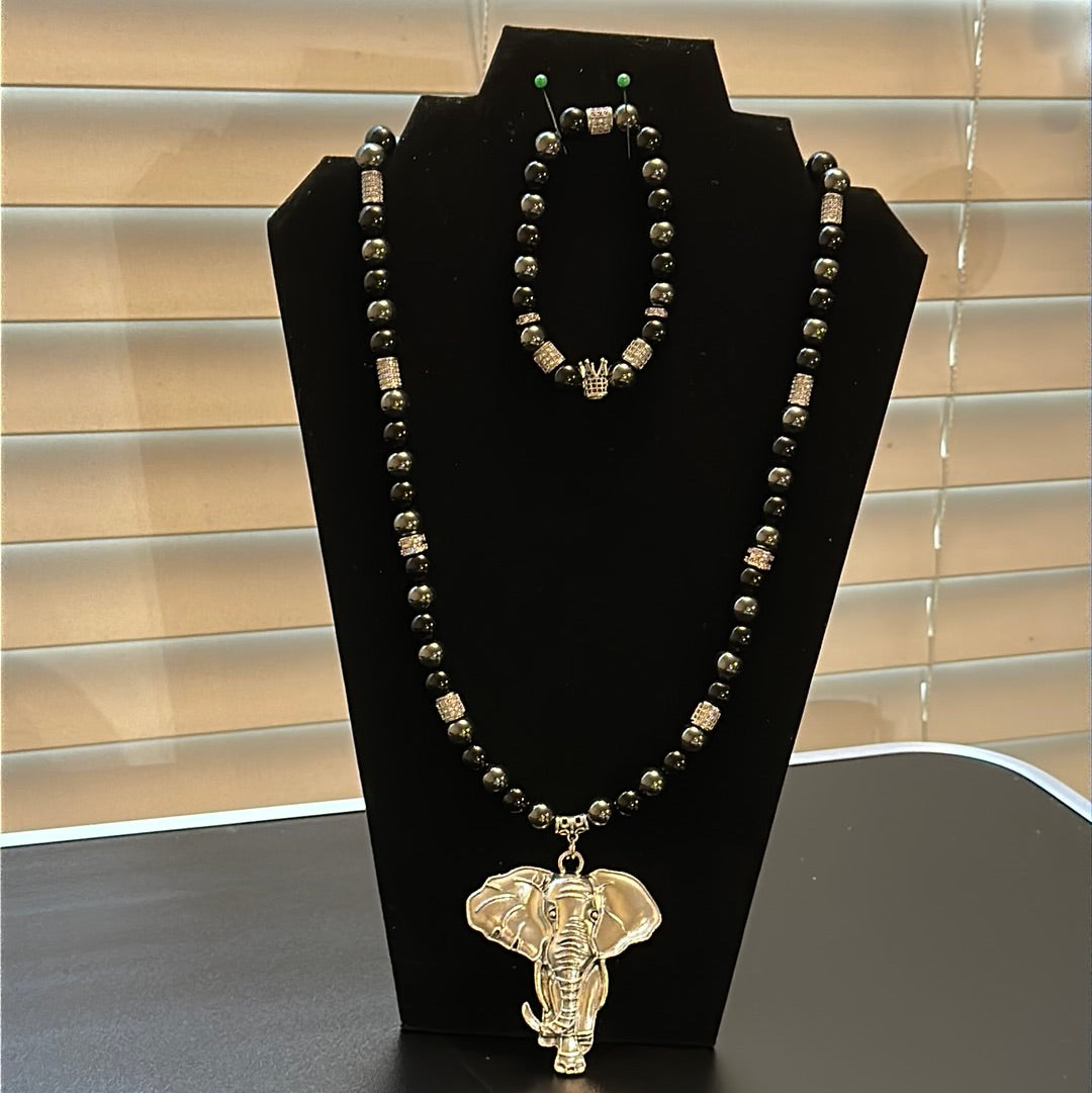 Elephant necklace & bracelet set