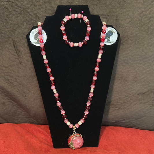 Necklace & bracelet set